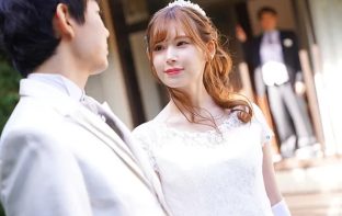 Bố Gã chồng nện người tình của con trai ngay sau lễ cưới của con trai