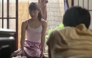 Cảm xúc ùa về khi sống cạnh người bạn gái của anh trai là bạn thân thời thơ ấu