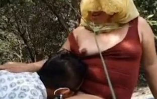 Cặp vợ chồng dâm quay clip sex trong rừng