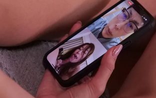 để trả đủa Anh xã lén lút, Cô vợ Nắc với người khác rồi gọi video cho chồng