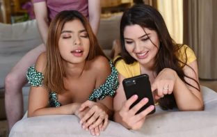Địt bạn thân của em gái không đủ khả năng trả tiền nhà