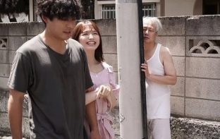đôi Cô vợ Người chồng trẻ chuyển đến nơi ở mới nào ngờ bị gã vô gia cư theo dõi