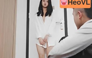 Em mẫu ảnh xinh đẹp và anh thợ chụp ảnh  may mắn