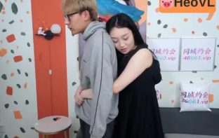 Không thể tin được khi tình đầu của tôi giờ là lại chị dâu