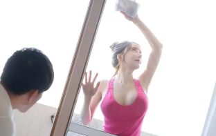 Một tuần chị gái ghệ đến sống chung, tôi không chịu nổi trước vẻ đẹp ấy
