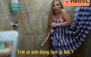 Rình trộm tống tình em gái thuê nhà