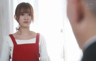 Vợ bán thân trả nợ cho chồng suốt một năm mà chồng không hề hay biết